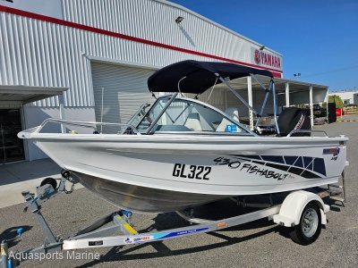 Quintrex 430 Fishabout