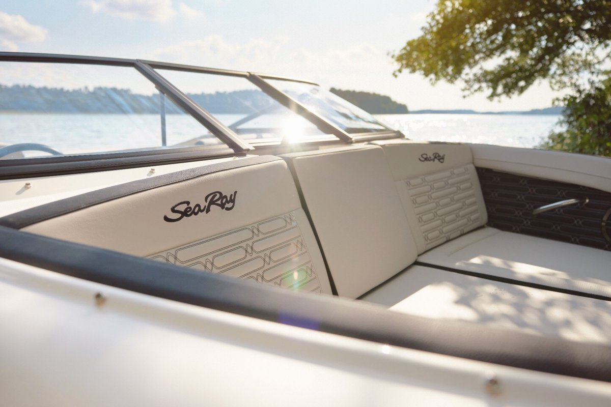 New Sea Ray 190 SPX OB