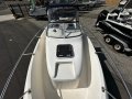 Mustang 2250 Walkaround 2003 Model Neat 225hp 4 stroke Motor 470hrs