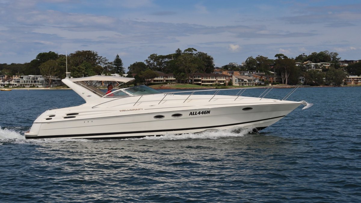 Wellcraft 38 Excalibur