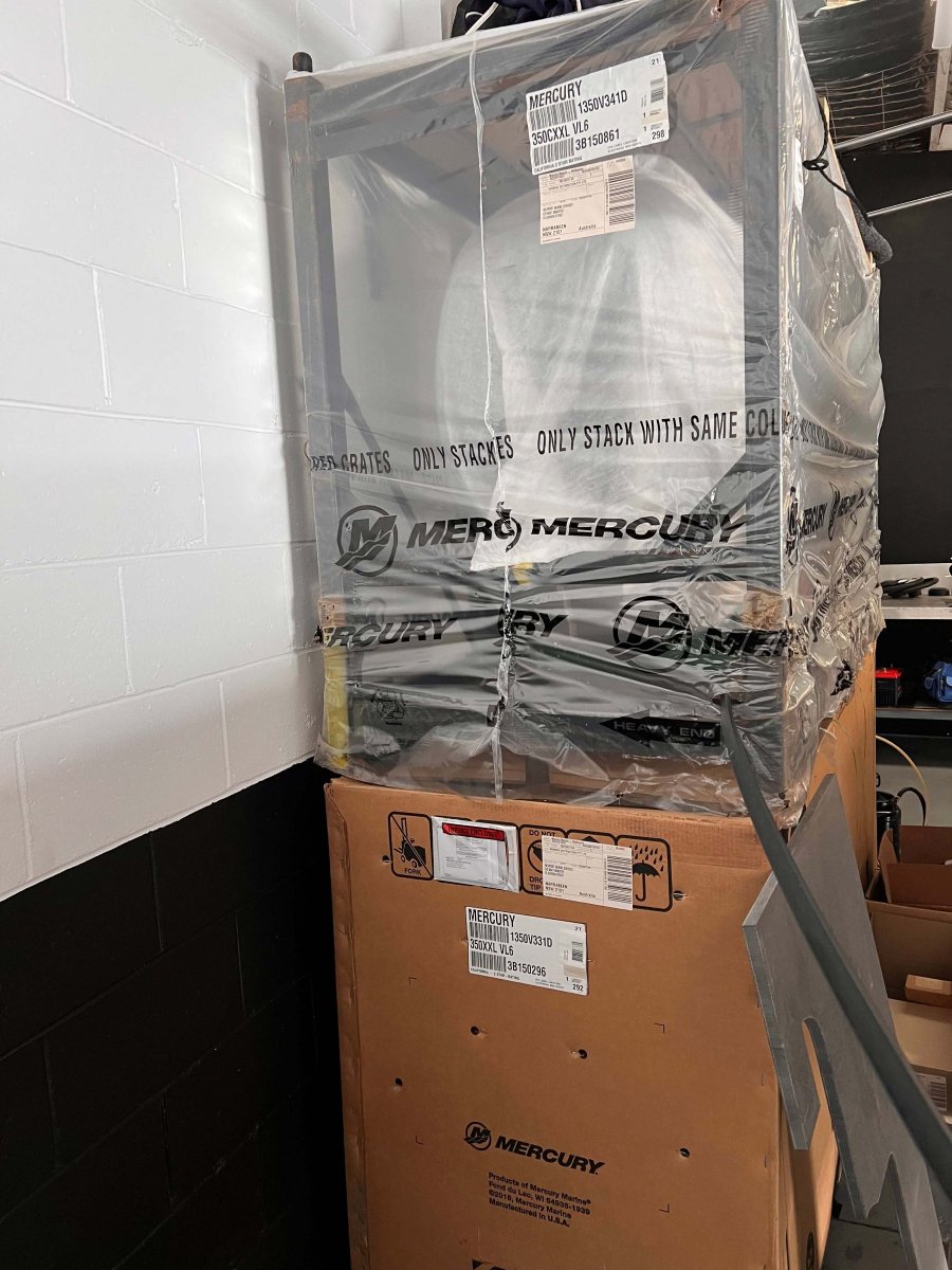 New Pair of Mercury Verado 350 HP L6 - 2.6Ltr