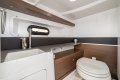 New Sea Ray 290 SDX OB