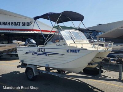 Websters Twinfisher 4.0 Runabout