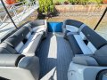 Starcraft 25Ft Pontoon Boat - Suit New Buyer !