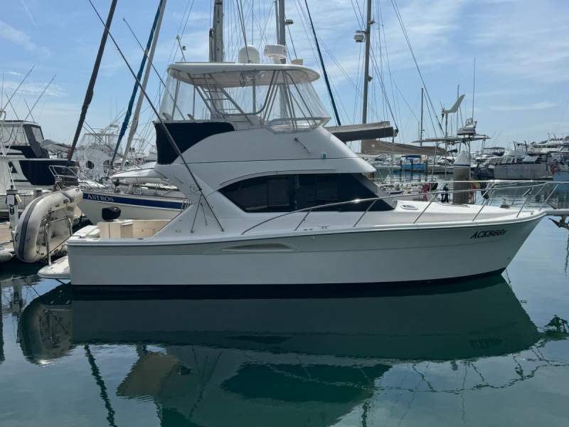 Riviera 3350 Flybridge
