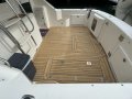 Riviera 3350 Flybridge