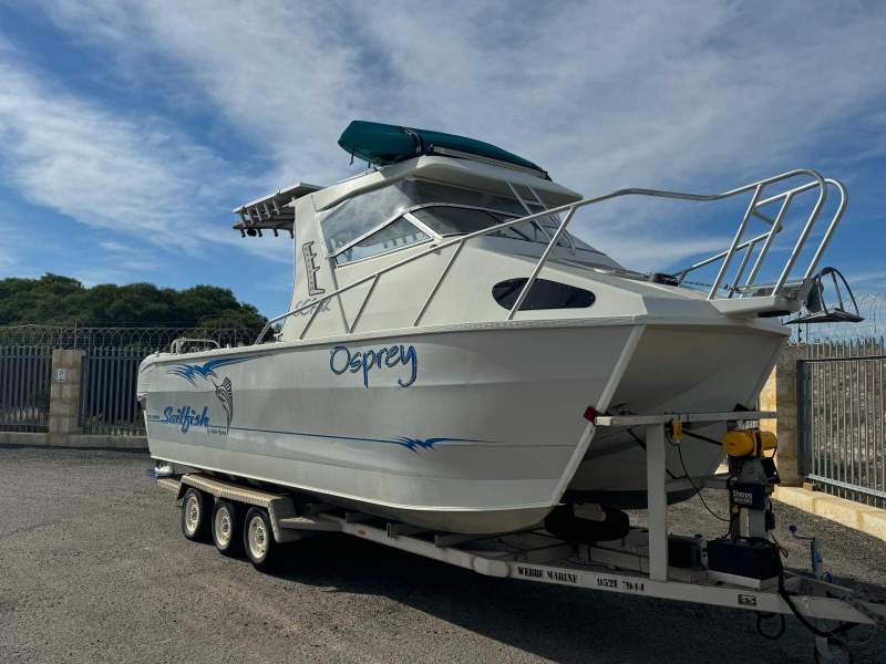 Sailfish 7500 Series Amazing fishing paltform, with twin 225hp engines.
