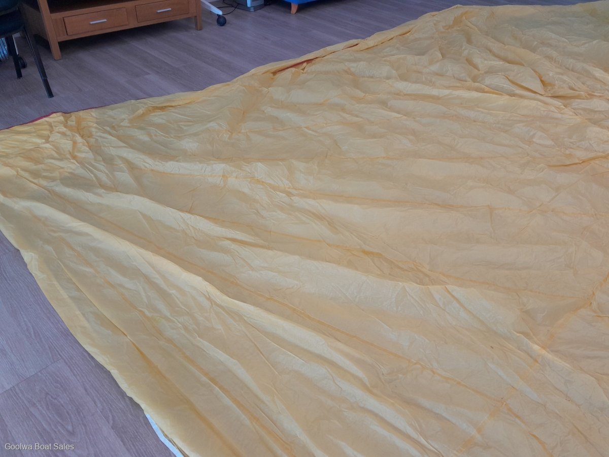 Spinnaker 7.6 m Symmetrical Yellow Dacron