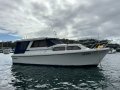 CruiseCraft Executive 800 Sedan