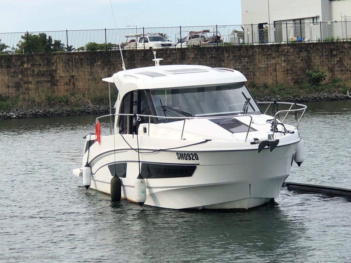 Beneteau Antares 9.0 OB