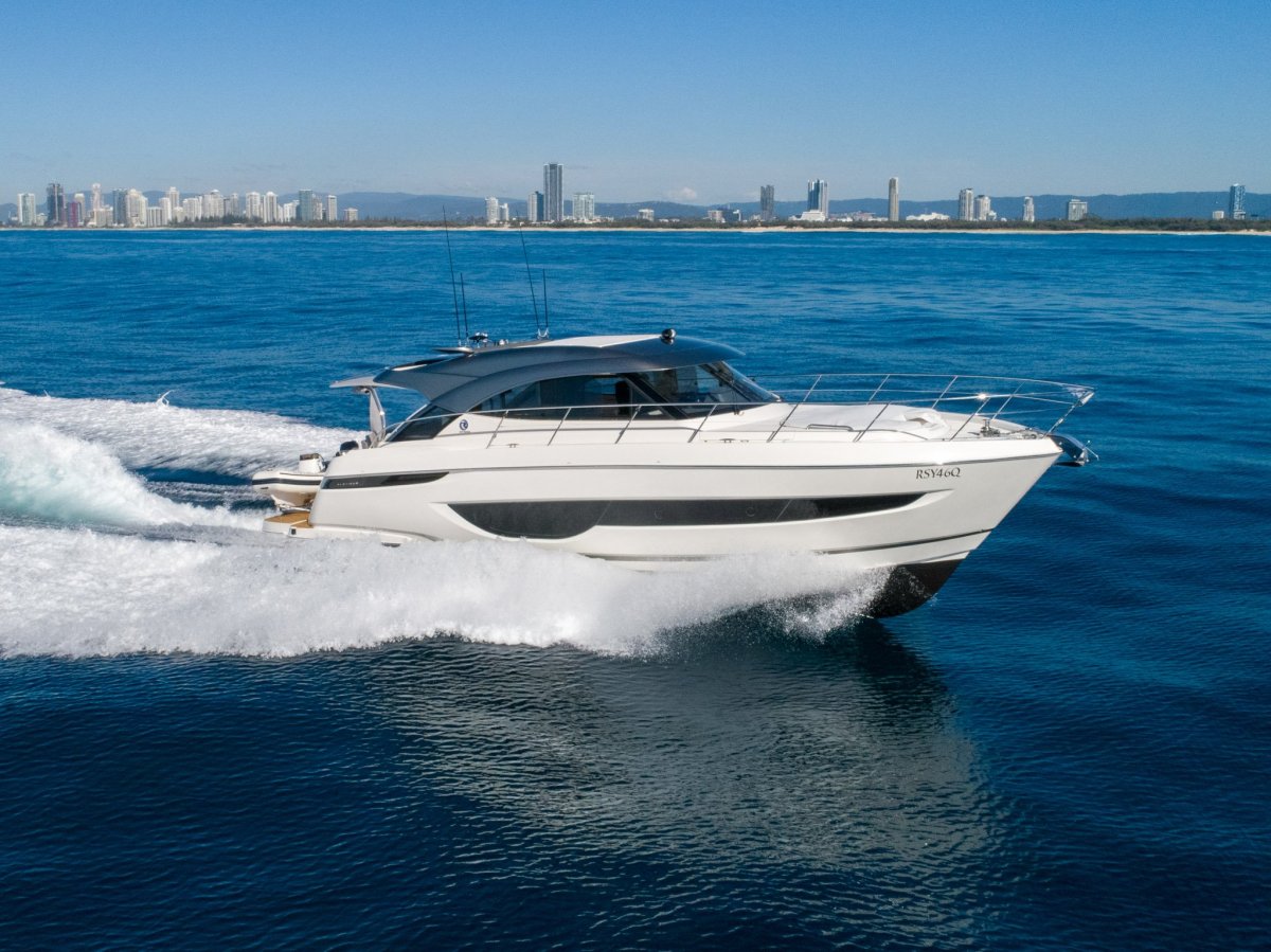 Riviera 4600 Sport Yacht Platinum Edition - PRICE UPDATE