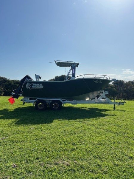 Black Marlin 5.8 Centre Console 2021 Black Marlin 5.8 Centre Console