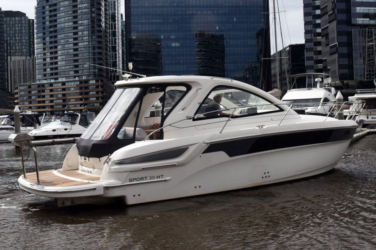 Bavaria Sport 39 Hard Top - HARDTOP WITH HUGE SUNROOF