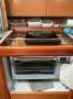 Beneteau Cyclades 43.3:Electric hob   air fryer oven (no gas inside)