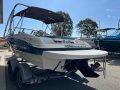 Bayliner 185 Bowrider - 2012 model - 4.3 MPI 220 HP Mercruiser