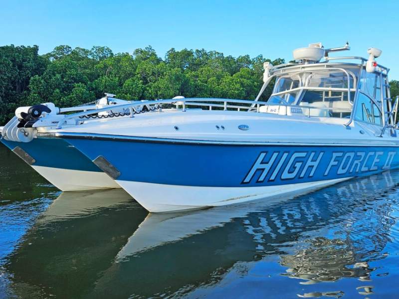 Harris Cat 11.0 Centre Console Ex-racing SUPERCAT with full 2013 leisure refit
