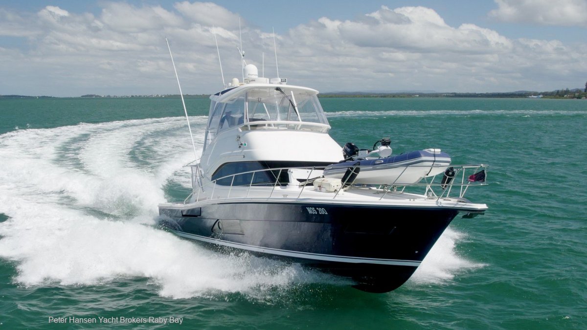 Riviera 43 Open Flybridge
