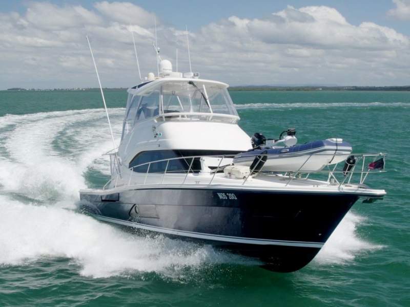 Riviera 43 Open Flybridge