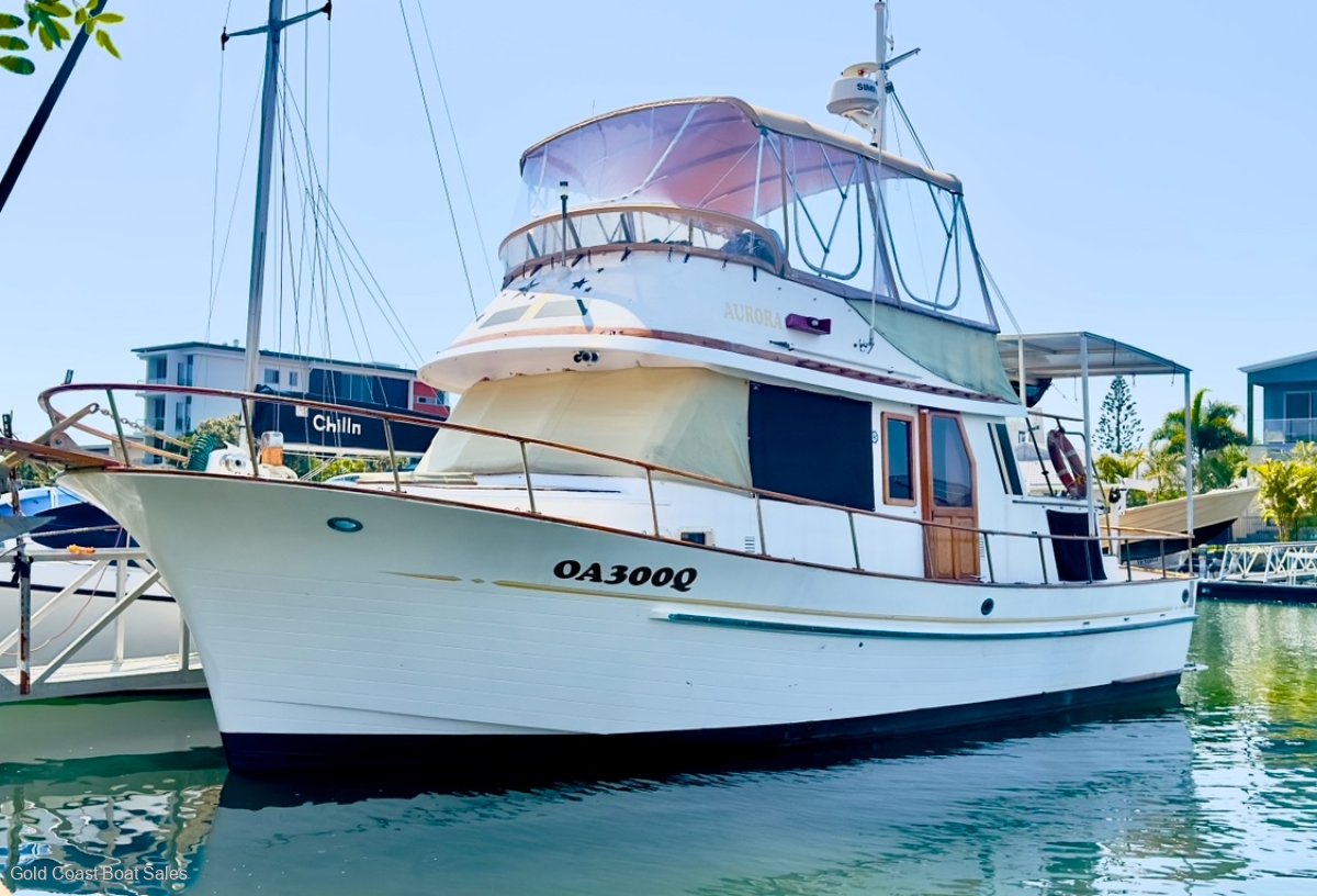 Lycrest 37 Flybridge Aft cabin Motoryacht
