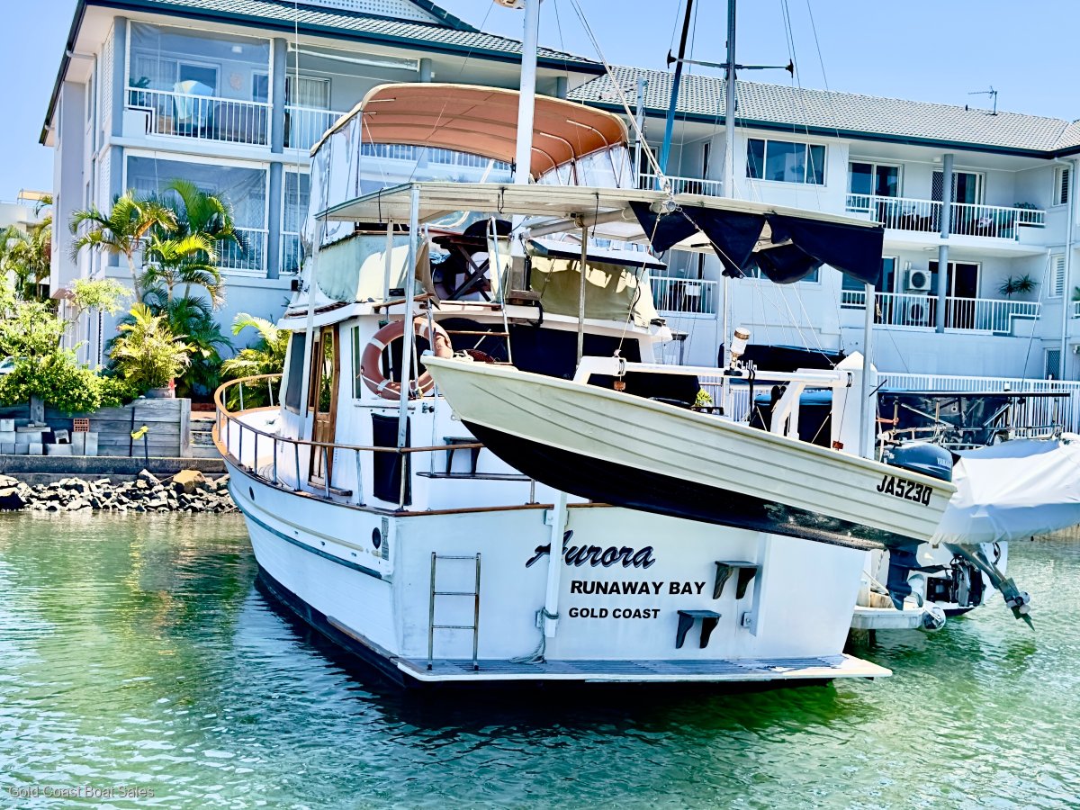 Lycrest 37 Flybridge Aft cabin Motoryacht
