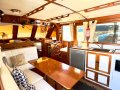 Lycrest 37 Flybridge Aft cabin Motoryacht