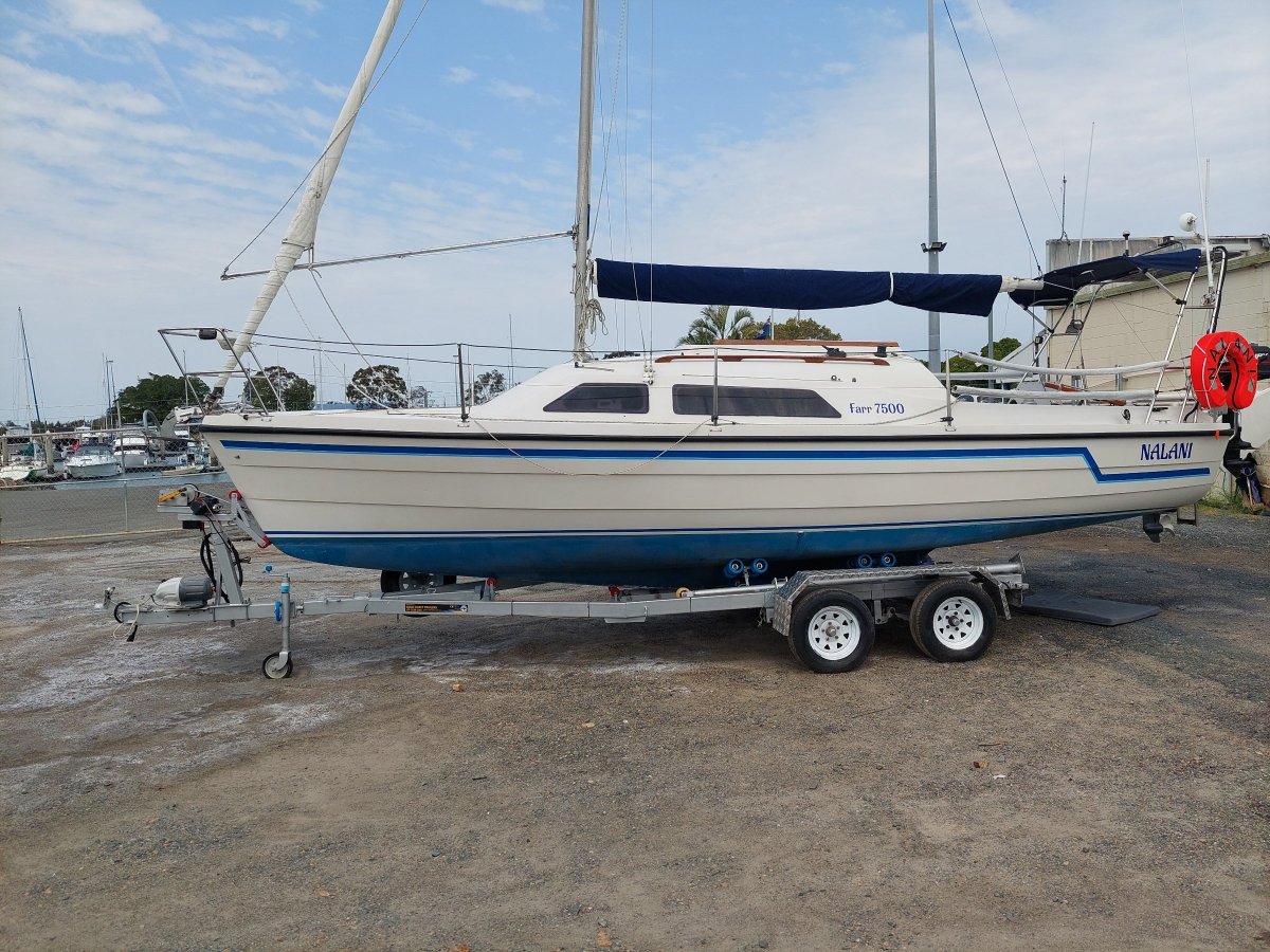 Farr 7500 Set up for live aboard