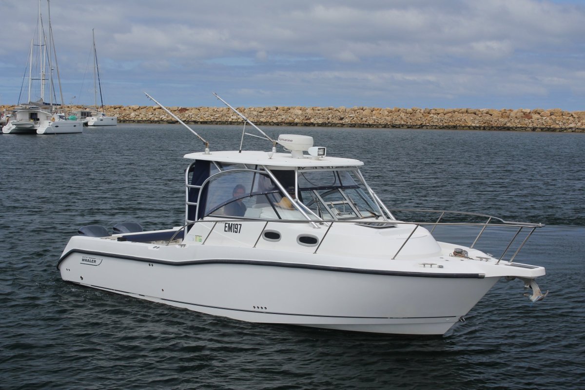 Boston Whaler 305 Conquest (Available Soon!!)