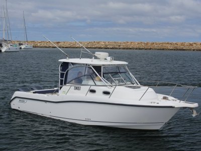 Boston Whaler 305 Conquest (Available Soon!!)