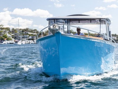 Bracken 32 Flybridge Cruiser