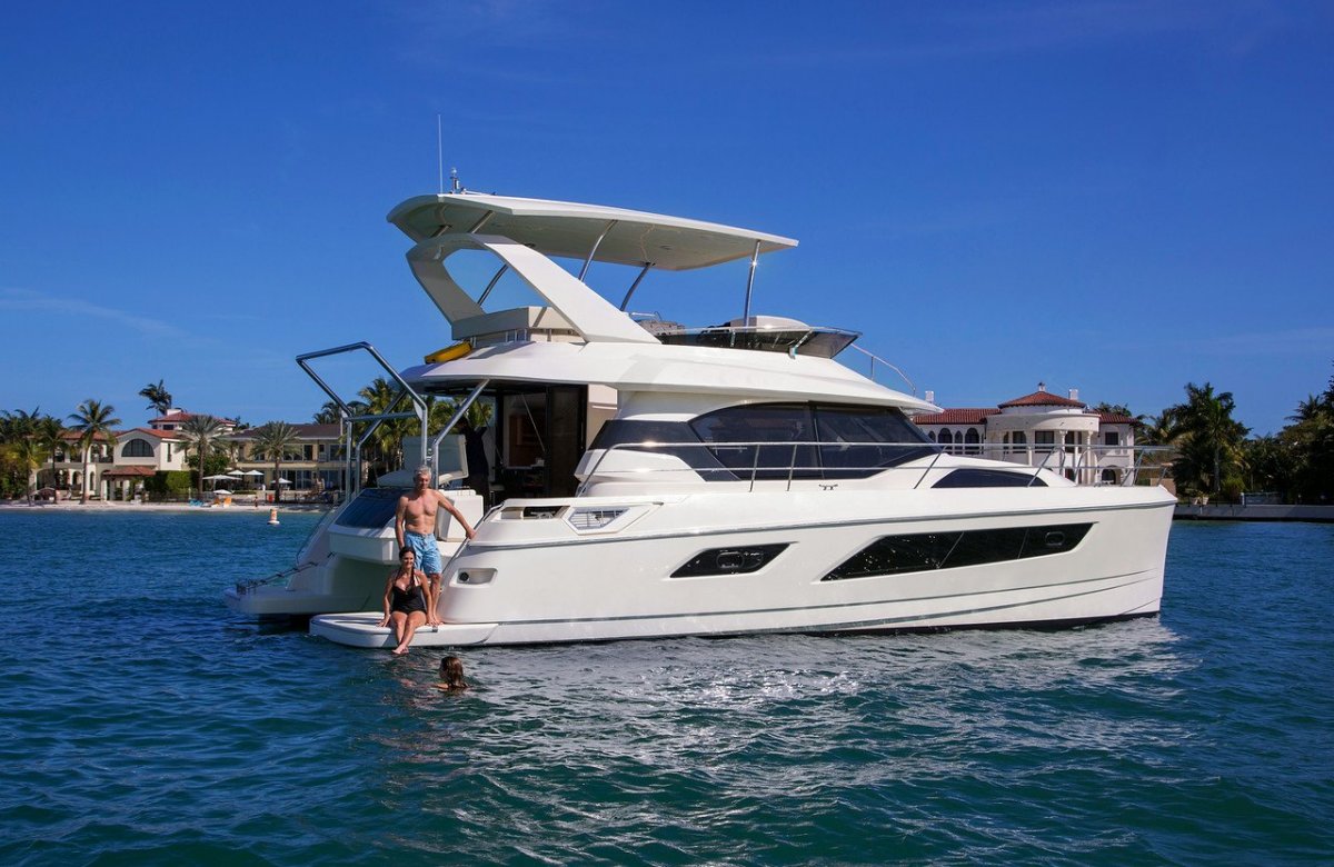 Aquila 44 1/8th membership'-$36,000 p. A