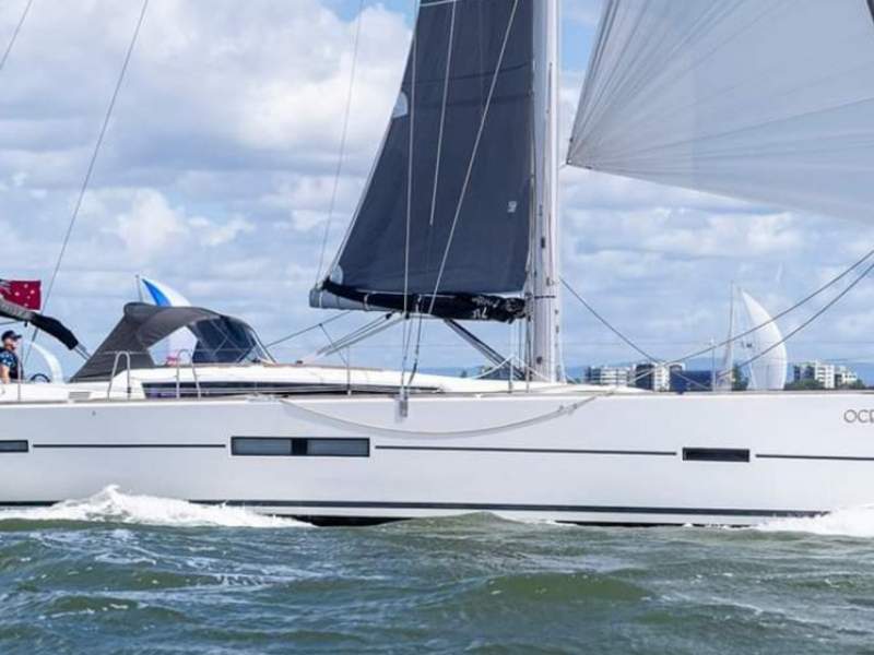 Dufour Grand Large 512