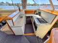 Caribbean 40 Flybridge Cruiser
