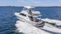 Caribbean 40 Flybridge Cruiser