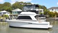 Riviera 3300 Flybridge