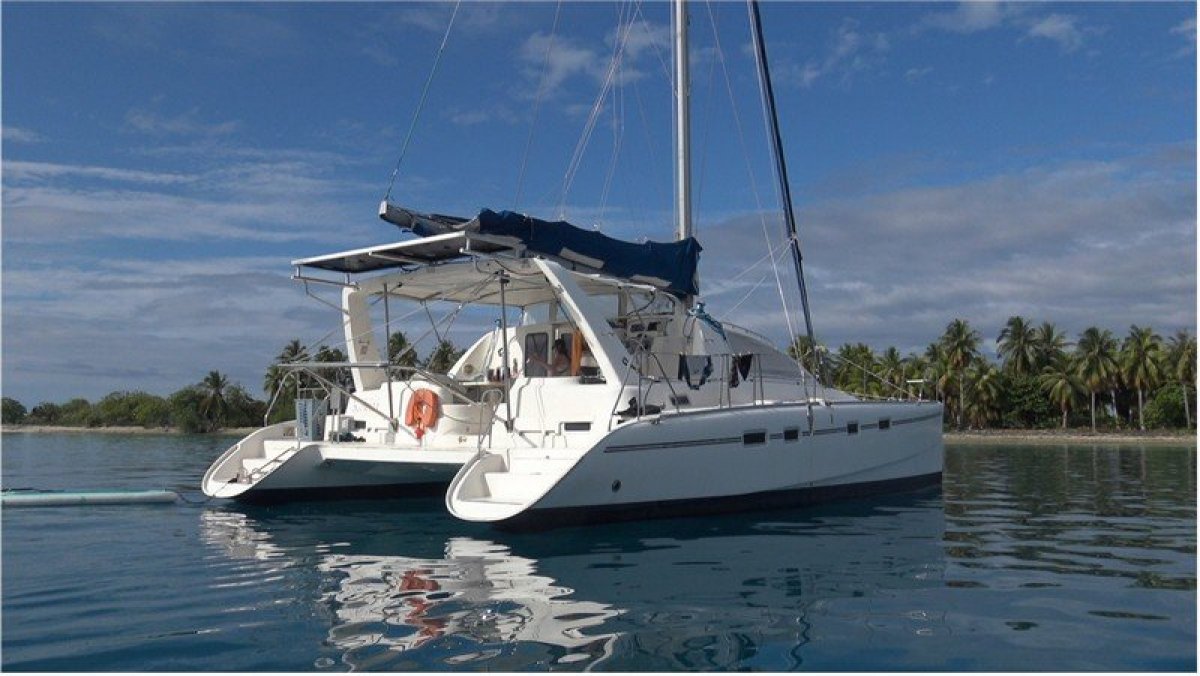 Leopard Catamarans 42