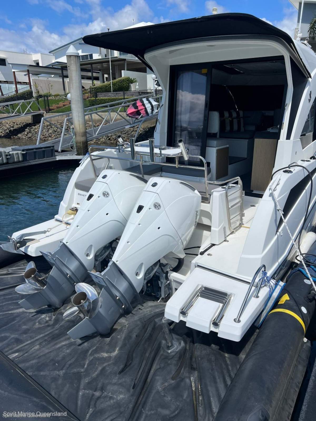 Beneteau Antares 9.0 OB