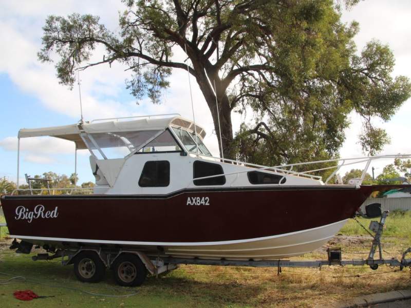 Penguin Penguin Cabin Cruiser