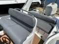 Brig Eagle 650:Silitex seating