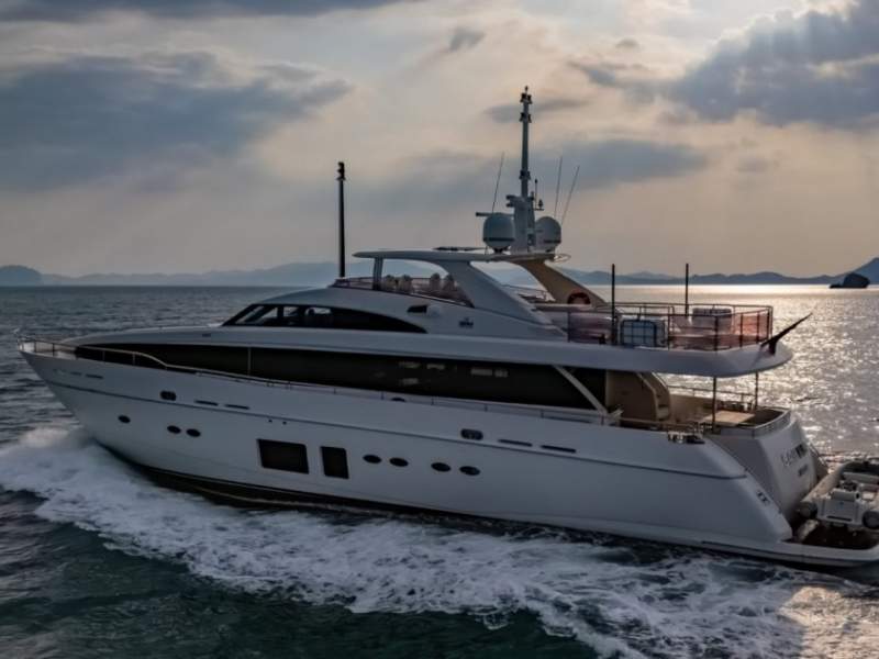 Princess 32M -Intensive recent refit, one of the best available