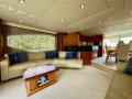 Sunseeker Yacht 75