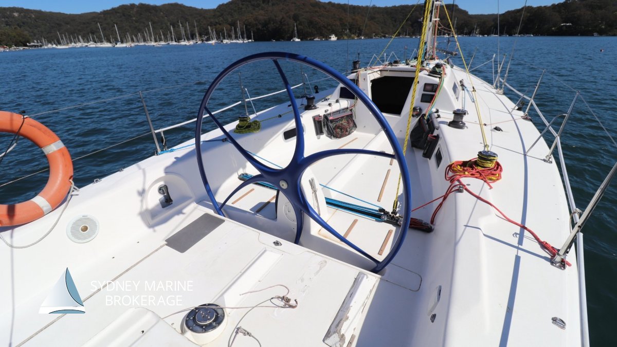 Sydney Yachts 38 - In Survey!:3 Sydney Marine Brokerage Sydney 38 Yacht for Sale
