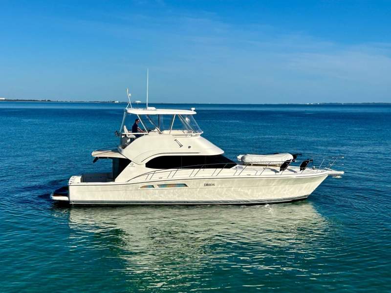 Riviera 47 Open Flybridge Series II - Twin Diesel Shaftdrive, Bow & Stern Thrusters
