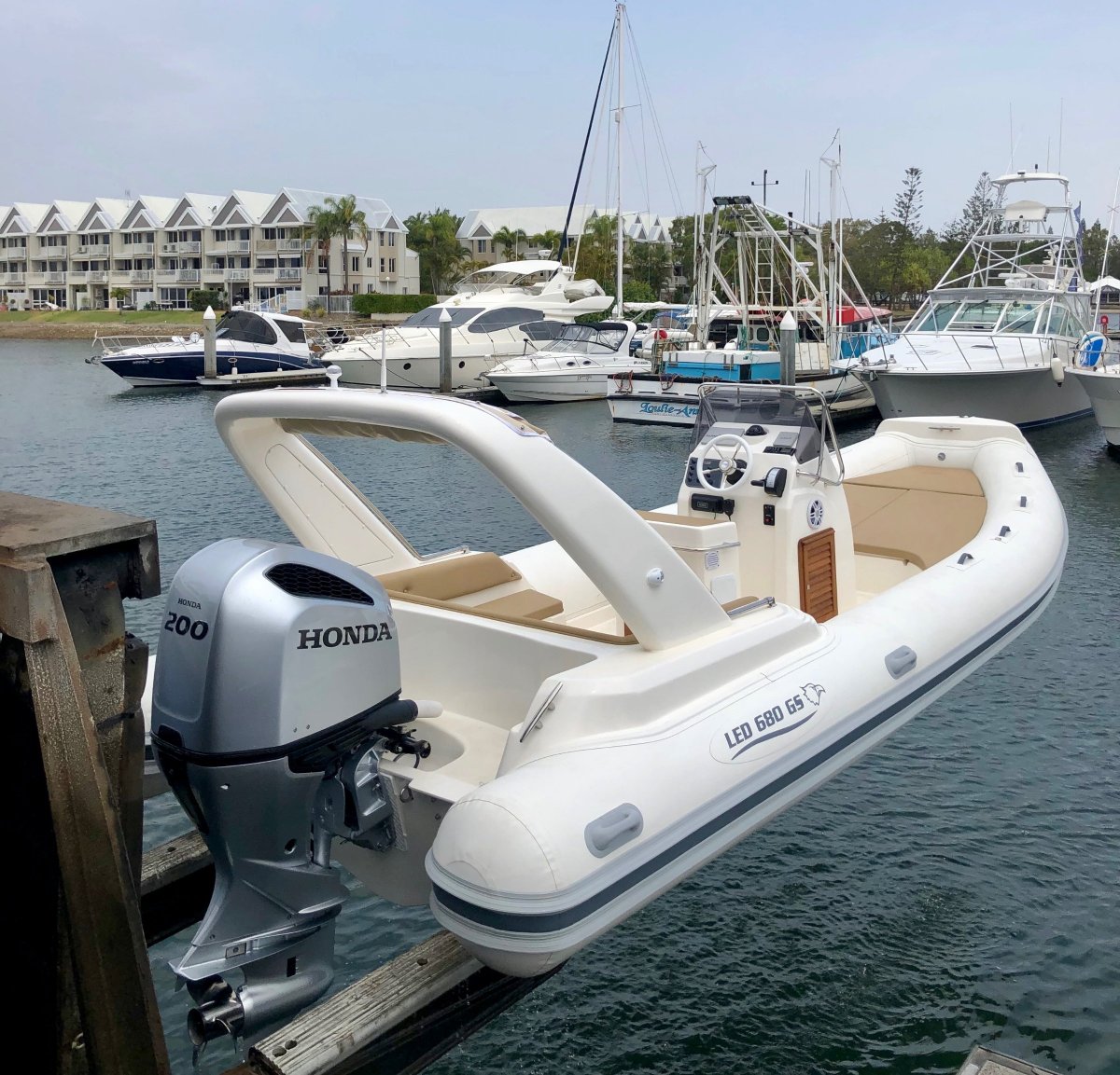 Nautica LED 680 GS