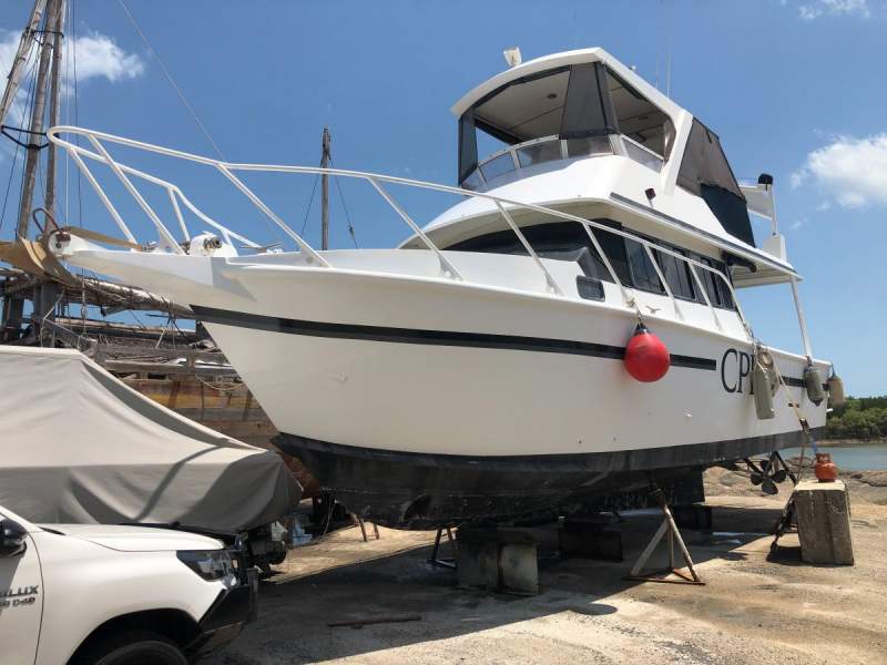 Reefmaster 40 ft impressive vessel little use (Darwin NT)