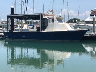 Ex Cray Dive Boat Diesel Fiberglass (Darwin NT)