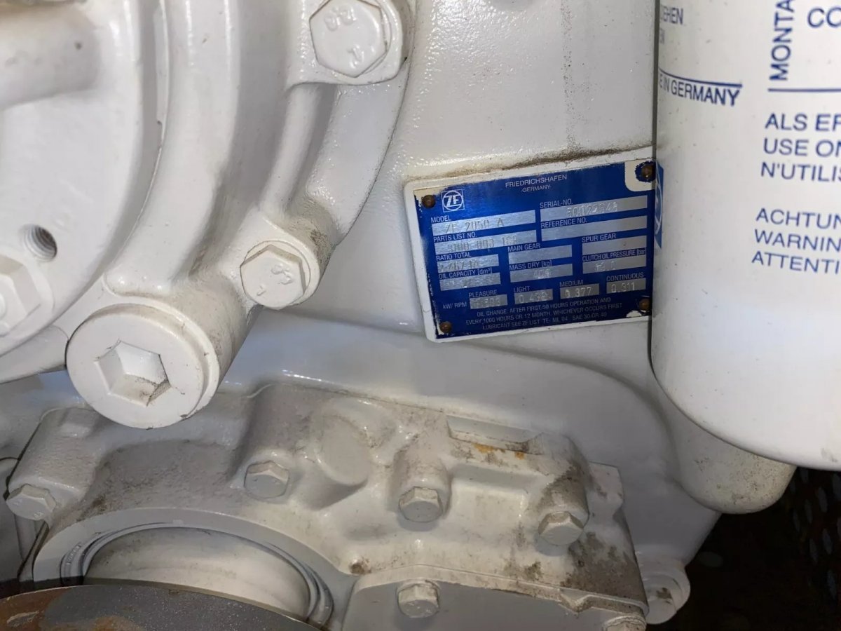 ZF Marine 2050A, 2.467:1A, Transmission / Gearbox