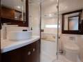 Riviera 6000 Sport Yacht Platinum Edition