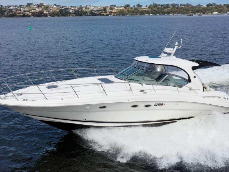 Sea Ray 455 Sundancer