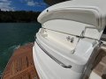 Riviera 4800 Sport Yacht Platinum Edition