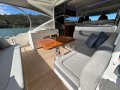 Riviera 4800 Sport Yacht Platinum Edition